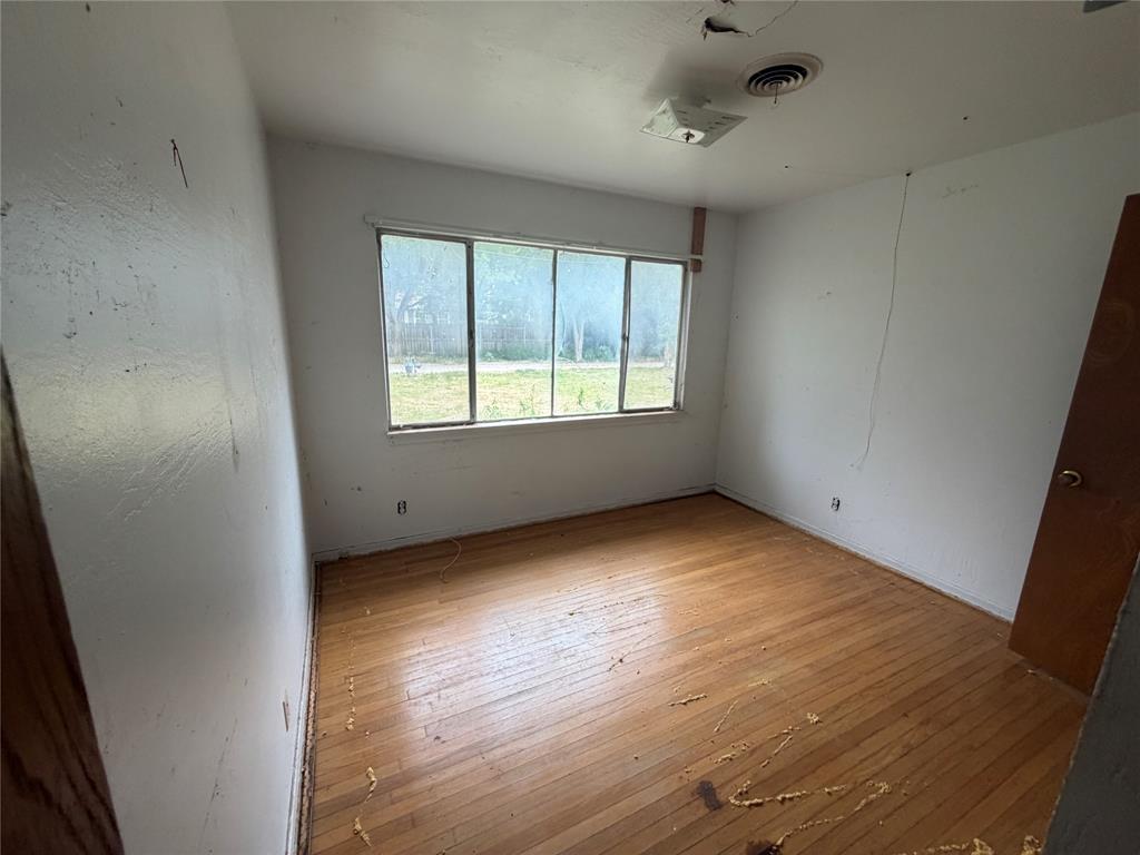 Sayles Blvd Estates - Residential