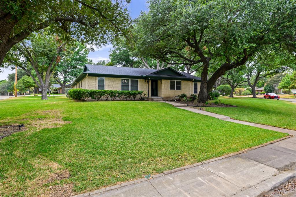 2630 Briarcove Drive