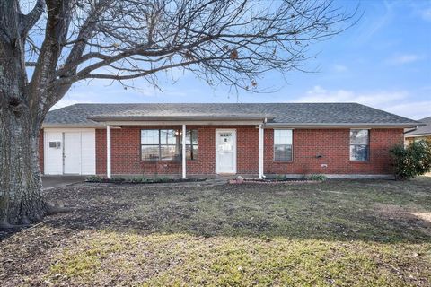 A home in Waxahachie