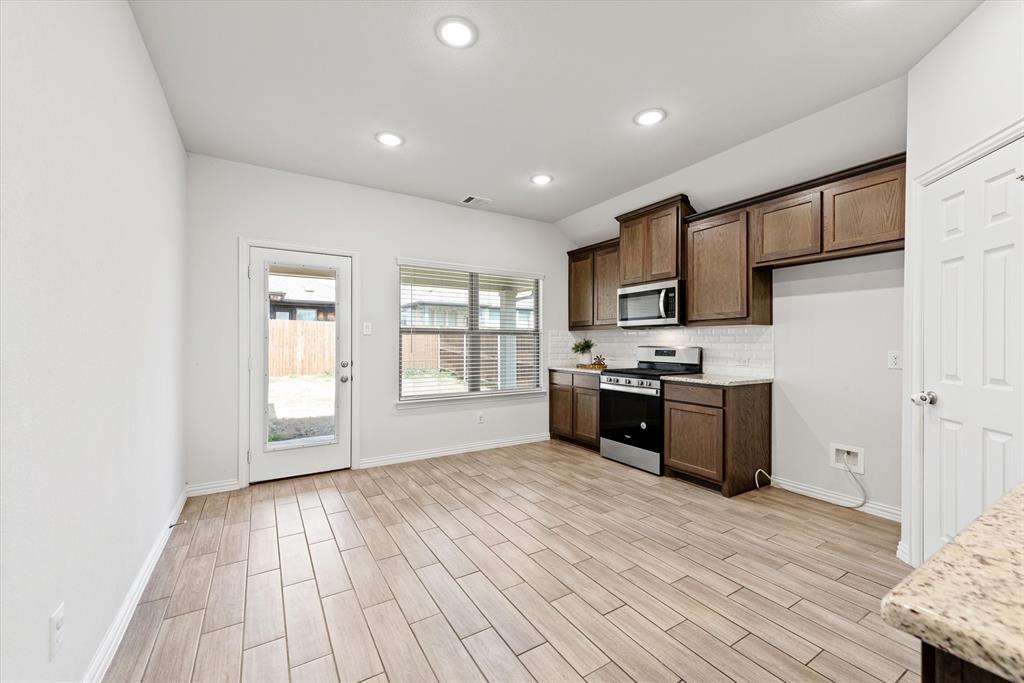 Red Eagle Place - Residential