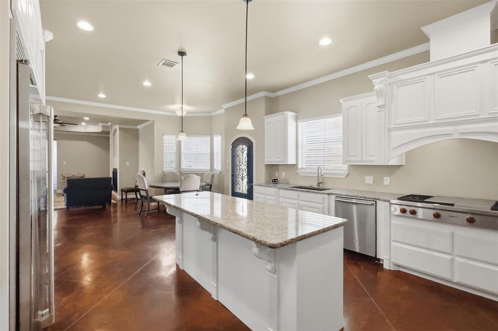 2115 Hollow Wood Way