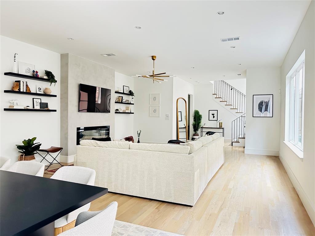 Vickery Place - Residential Lease