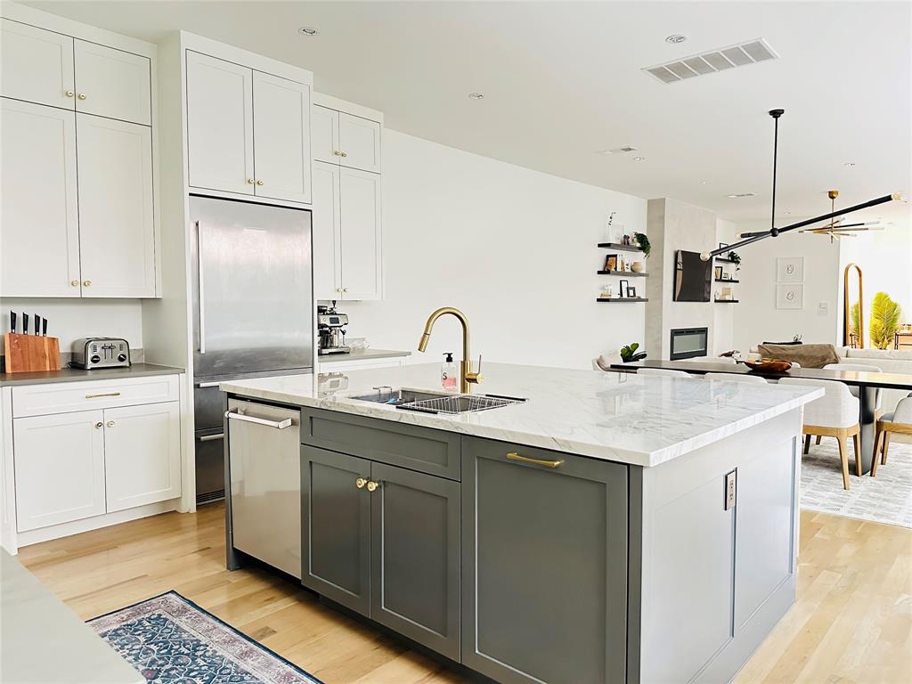 Vickery Place - Residential Lease