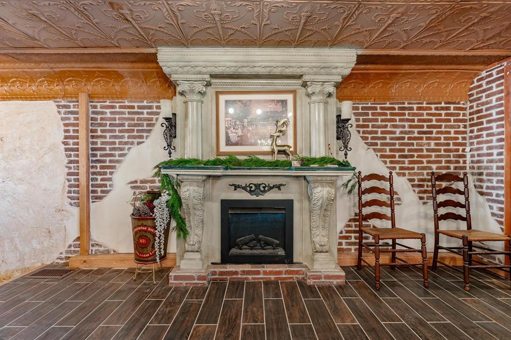 Original Town Haskell - Commercial Sale