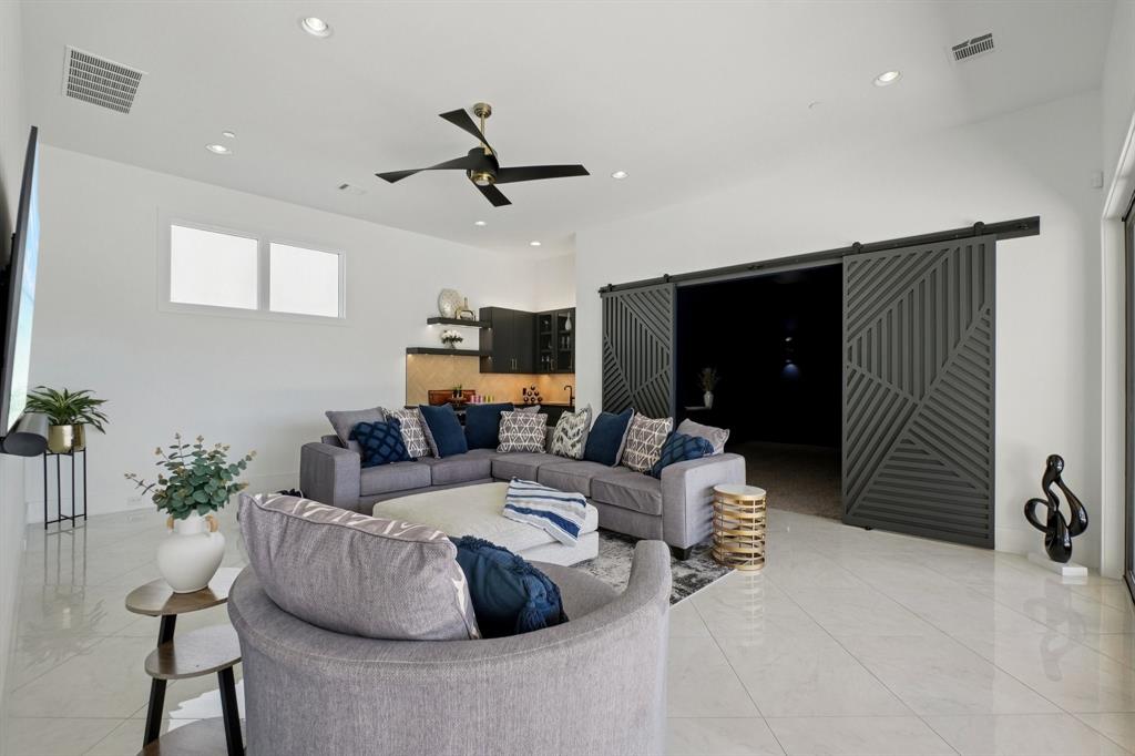 Crescent Heights Add - Residential