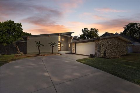 12218 Treeview Lane Farmers Branch TX 75234