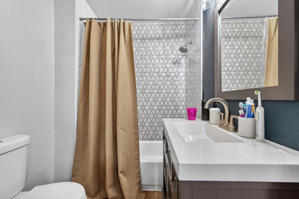 Hillcrest - Residential