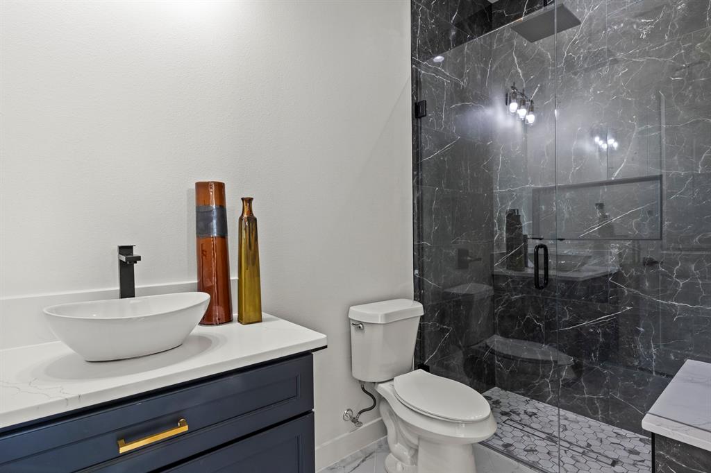 Country Club Estates - Residential