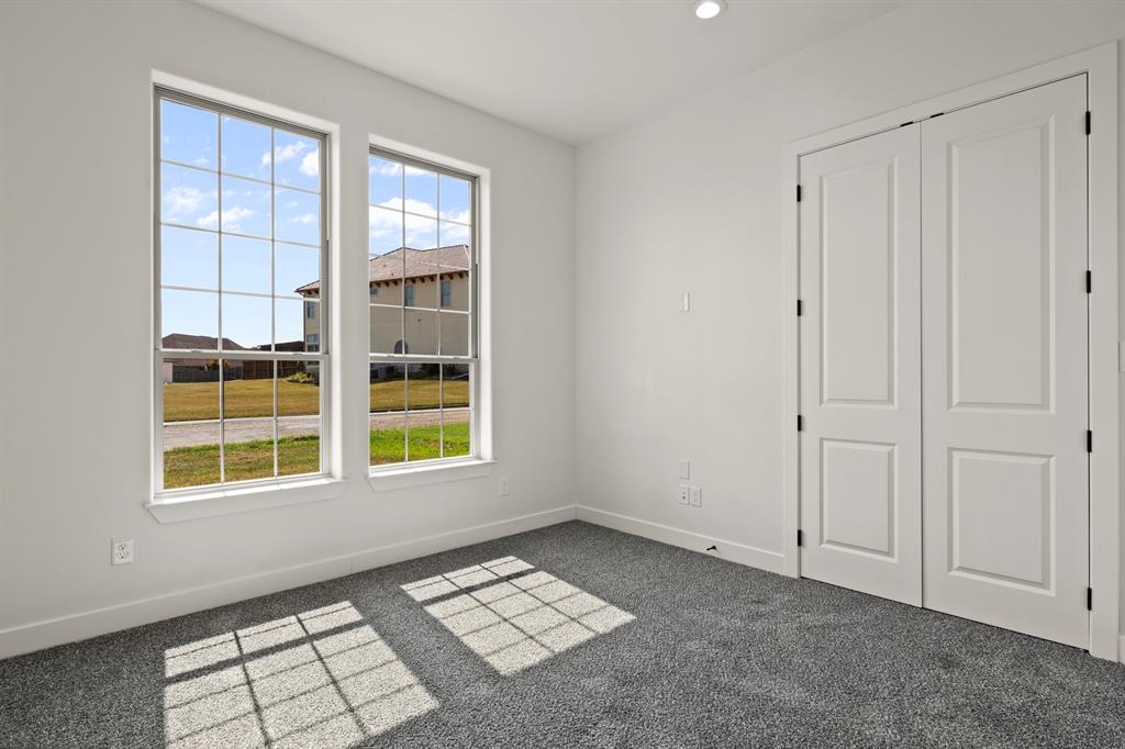 Country Club Estates - Residential