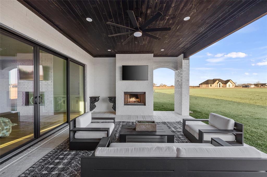 1240 Deerfield Drive