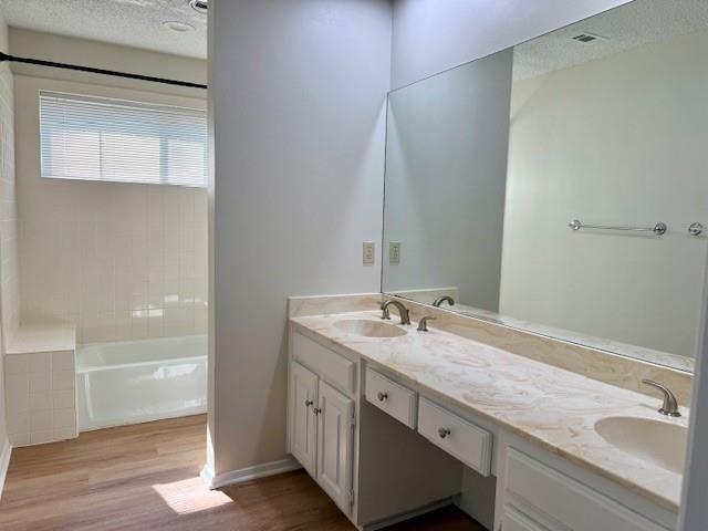 River Oaks Add - Residential Lease