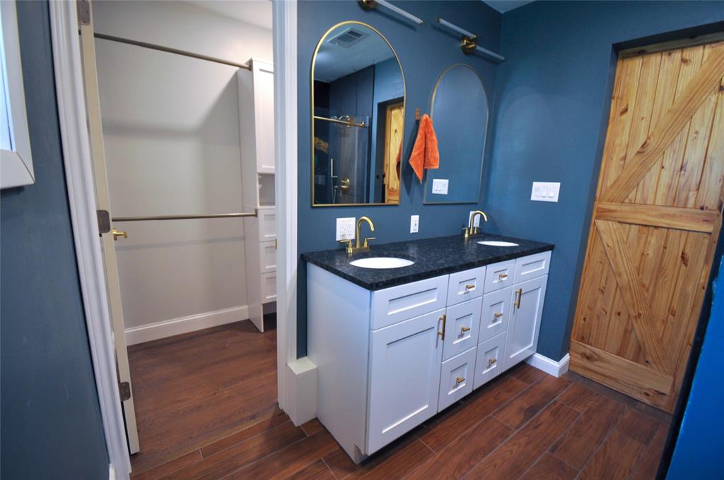 Broadmoor Terrace Sub - Residential