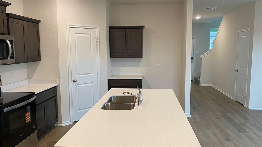 Creeks at Burnett Trail - Residential