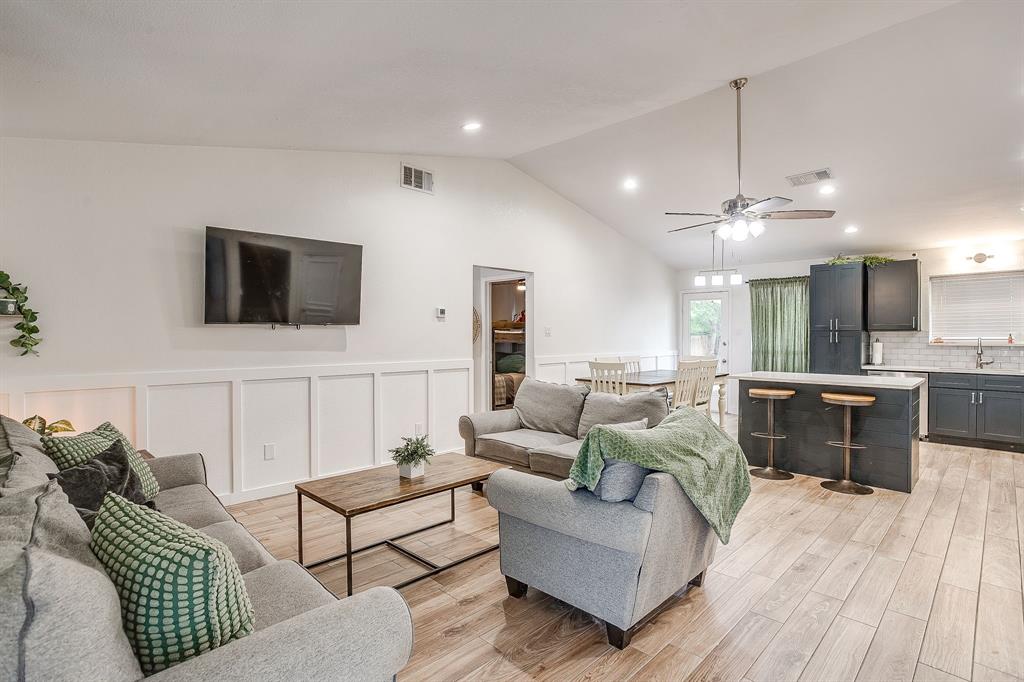 7941 Sunrise Drive