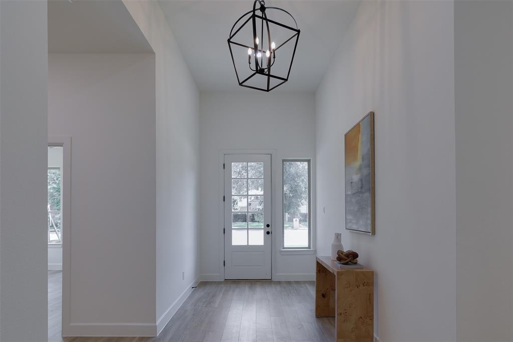 1208 Oak Harbor Boulevard