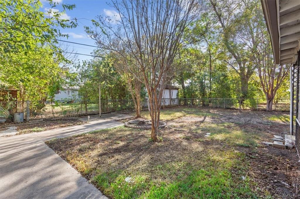 Montgomery Carl - Residential