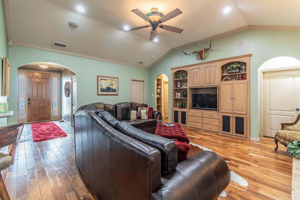 2727 Greenwood Road