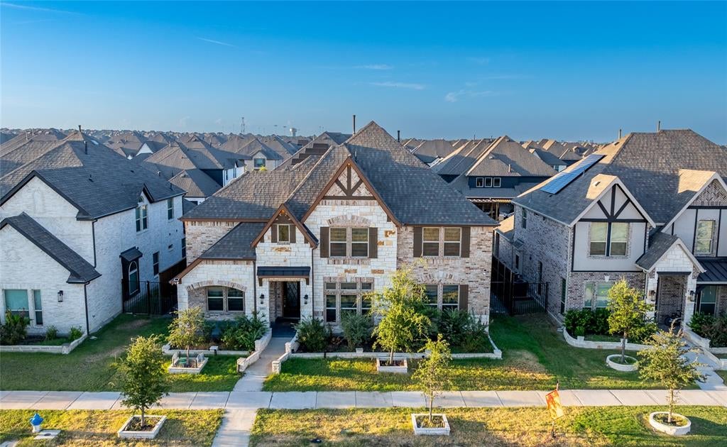 11811 Great Trail