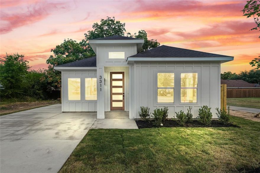 Discover this stunning new residence featuring three bedrooms, two full baths, and 1,350 sq ft. As you step into the open-concept living area, you'll be welcomed by an abundance of natural light that highlights the chic modern finishes with a decorative electric custom fireplace. The living room offers a perfect spot to unwind. Continue on to the beautiful kitchen, complete with a dining area, an island, and an electric stainless steel appliance, ideal for seamless entertaining. The primary bedroom has its own en-suite bath and walk-in closet. Continue out back to the covered patio and private backyard. Don’t wait—book your viewing today!