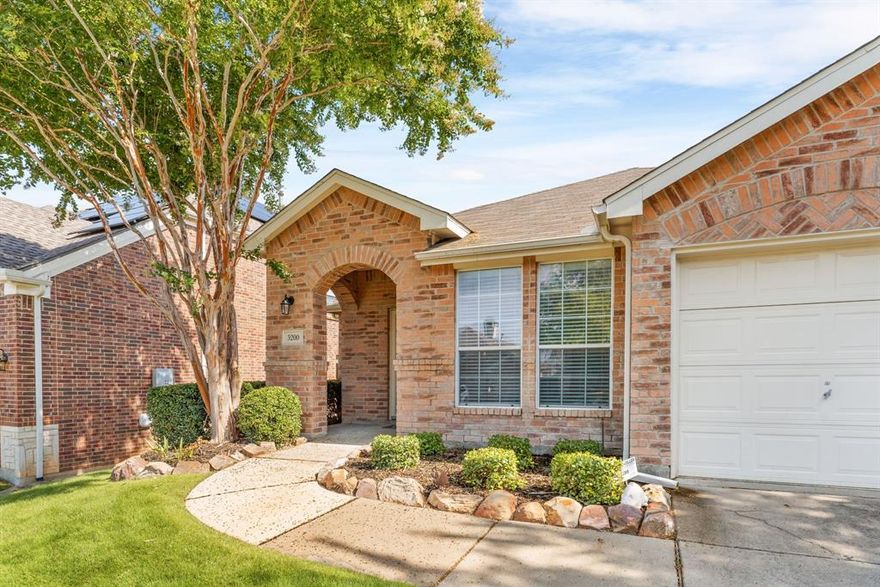 Welcome to this charming 3-bedroom, 2 bath home in McKinney.  This meticulously maintained single story home has an open concept design seamlessly connecting the living room, dining area and kitchen, perfect for entertaining or cozy family nights.  Retreat to the expansive primary bedroom featuring a walk in closet, a soaking tub and separate shower.  The two additional bedrooms are generously sized are ideal for children, guest, or a home office with easy access to the second full bathroom.  Enjoy a private, fenced backyard with a well-manicured lawn and covered patio, perfect for summer barbecues or relaxing with a morning coffee.  Located in a sought-after Mckinney community, you're just steps away from local dining, shopping and easy access to US-75 and SH121 makes commuting a breeze. This Mckinney gem is ready to welcome it's new owners!