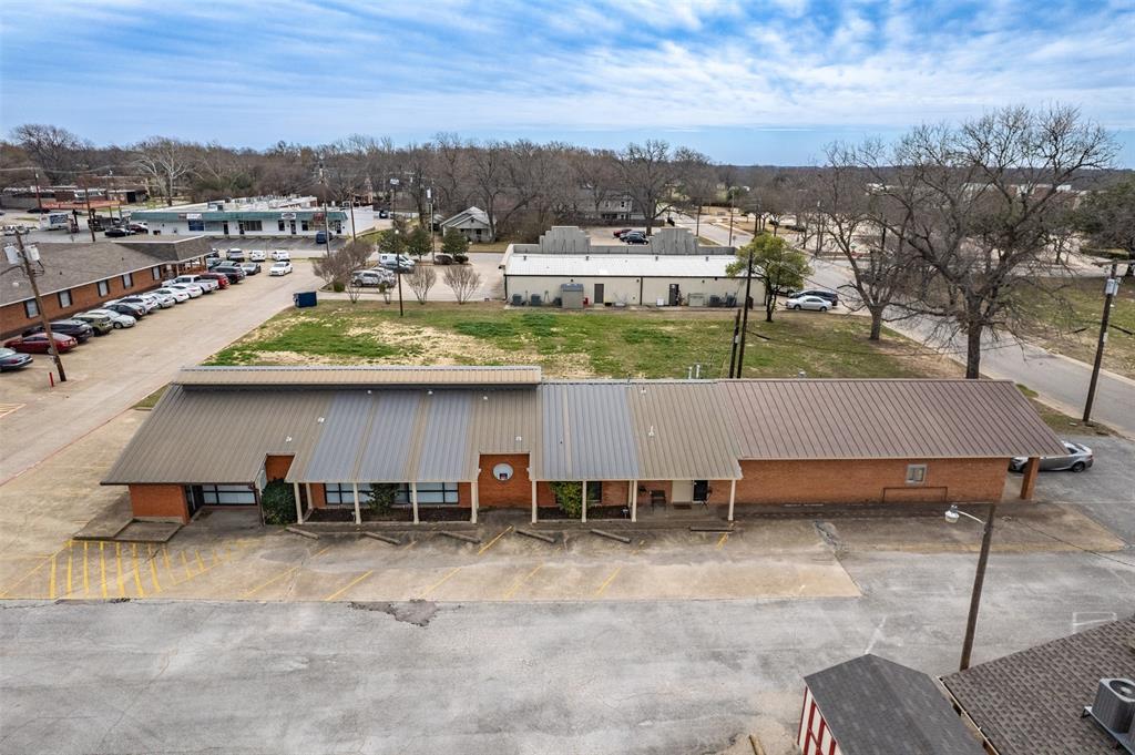 West End Rev - Commercial Lease