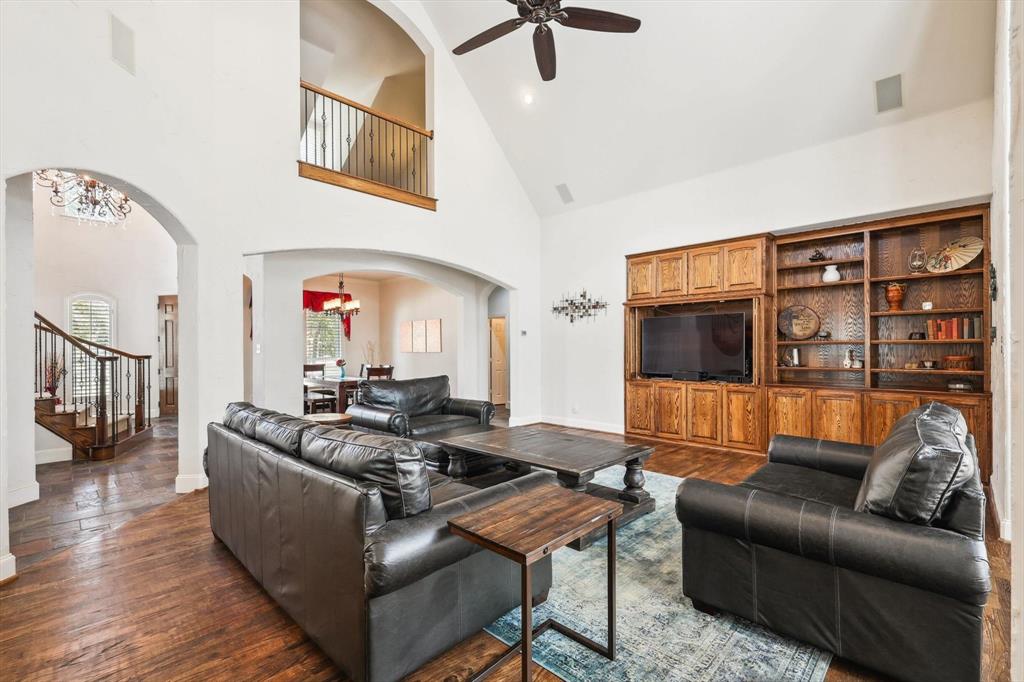 1114 Crosswind Drive