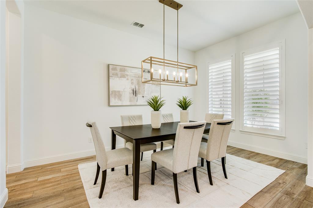 2406 Capitol Place