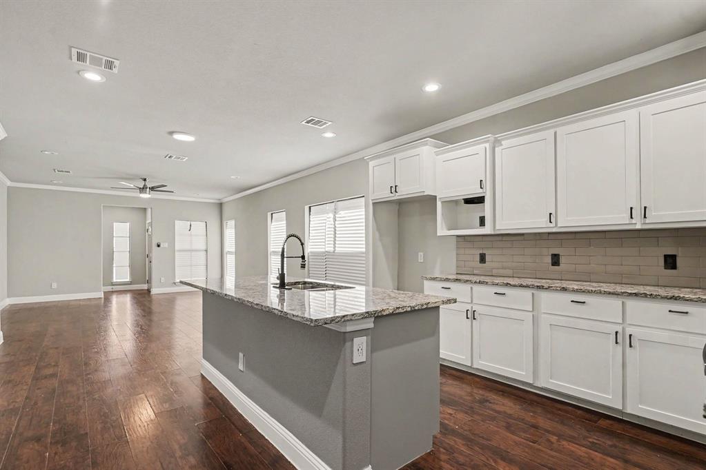 4221 Cardinal Drive
