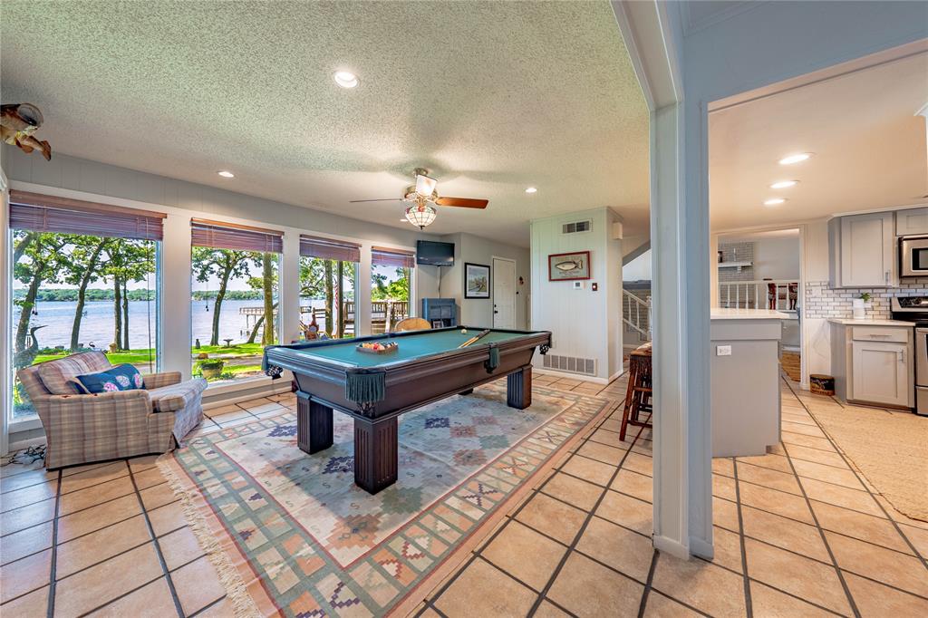 110 Oak Creek Drive