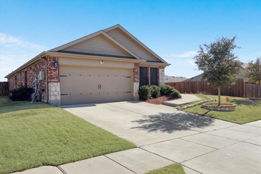 824 Costlow Lane