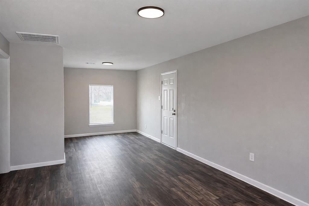 Little Frank Sub - Residential