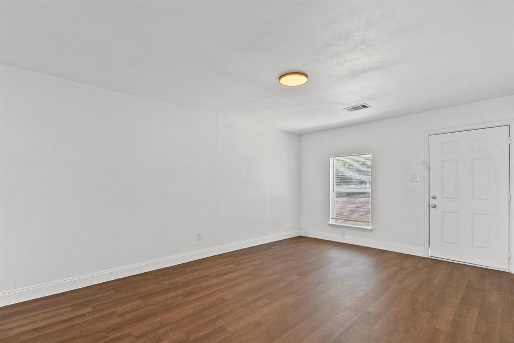 Little Frank Sub - Residential