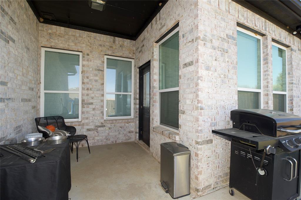 MUSTANG CREEK - Residential