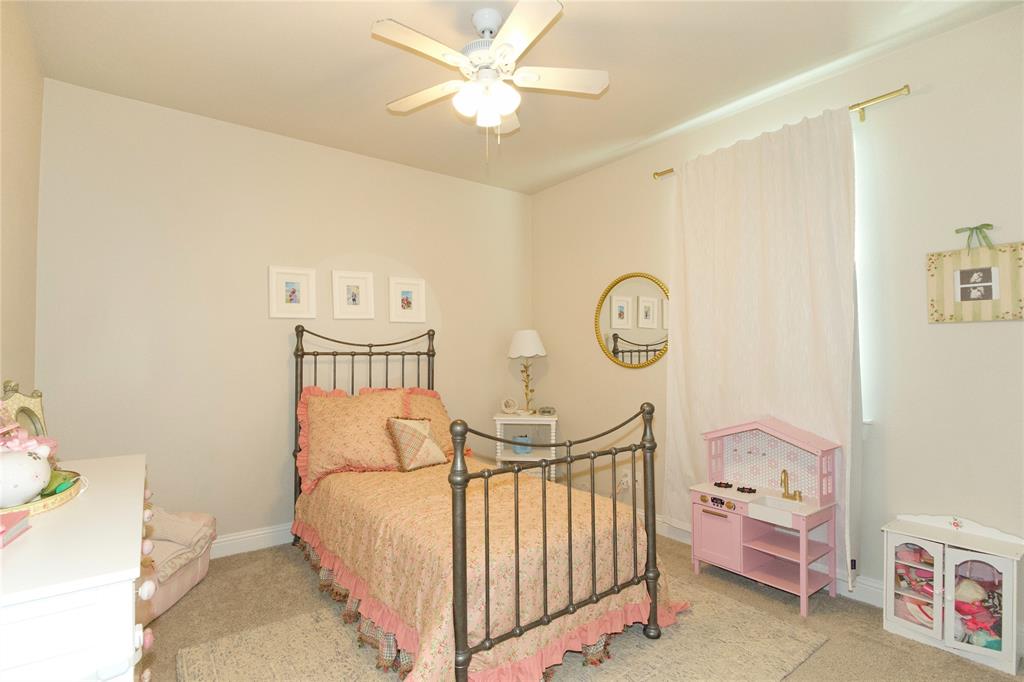 MUSTANG CREEK - Residential