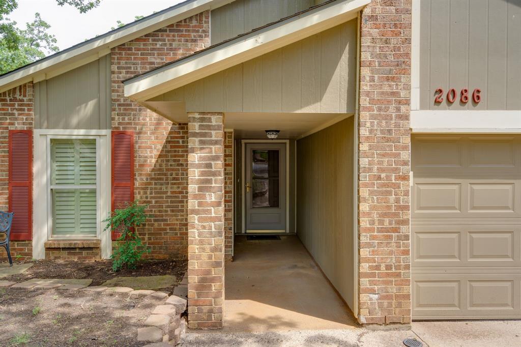 2086 Breezywood Drive