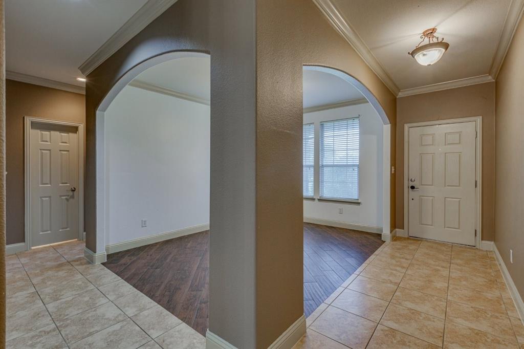 1088 Harvest Hill Circle