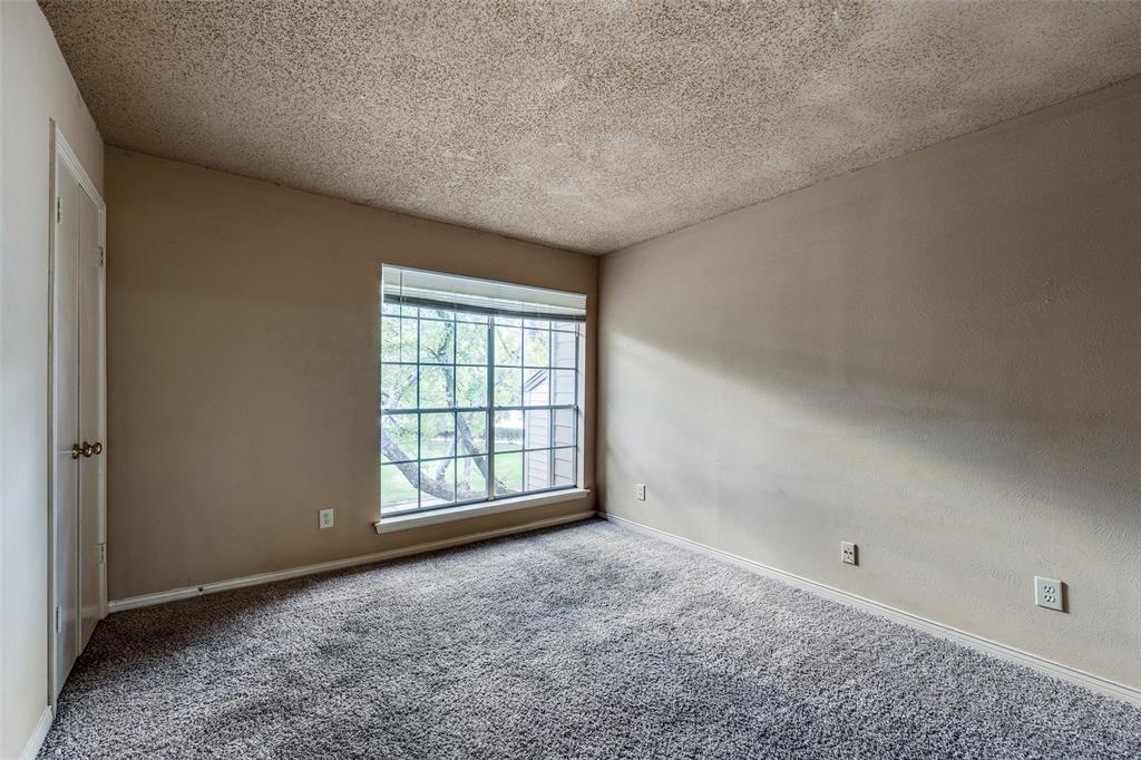 Woodlands 01 On Creek - Residential