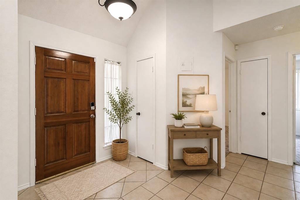 2813 Creekwood Lane