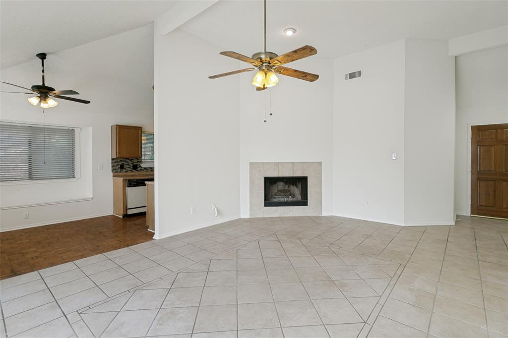 2813 Creekwood Lane