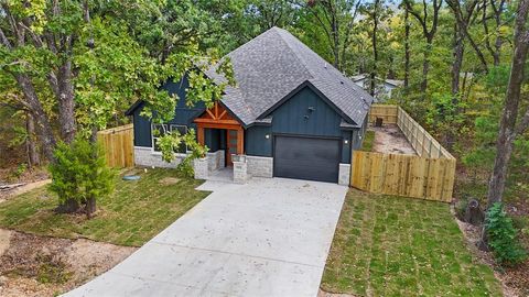 Photo of 112 Guadalupe Street, Payne Springs, TX 75156 (MLS # 21091975)