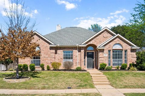 Photo of 409 Kyle Lane, Lewisville, TX 75067 (MLS # 21195067)