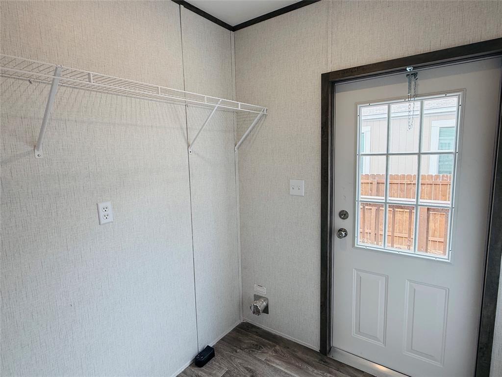 Oak Trail Shores - Residential