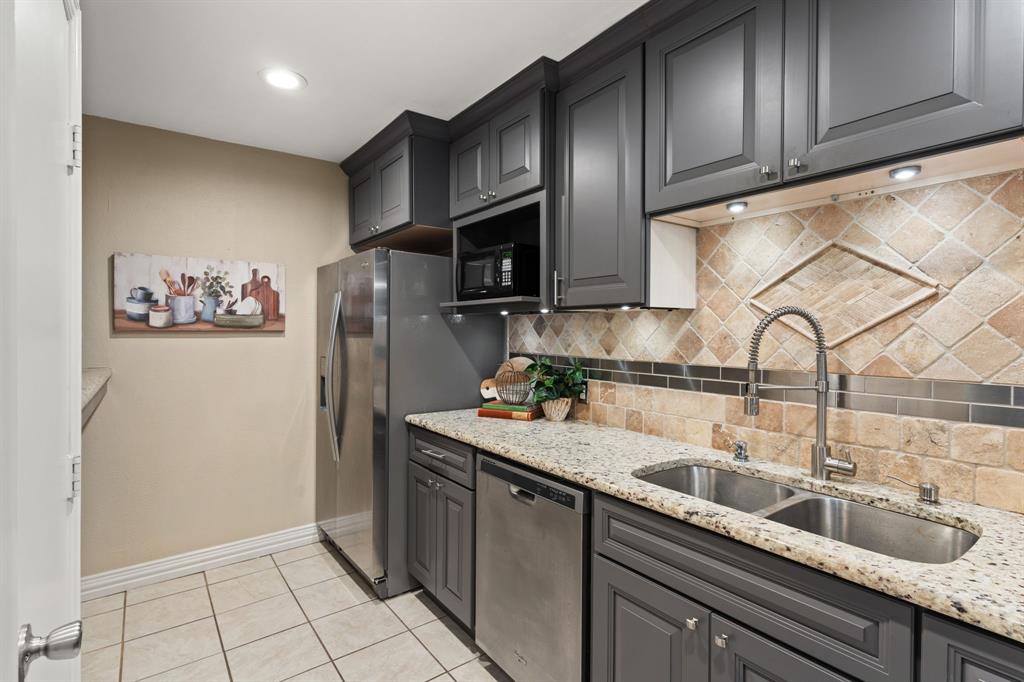 Prestonwood Country Club Condos - Residential Lease