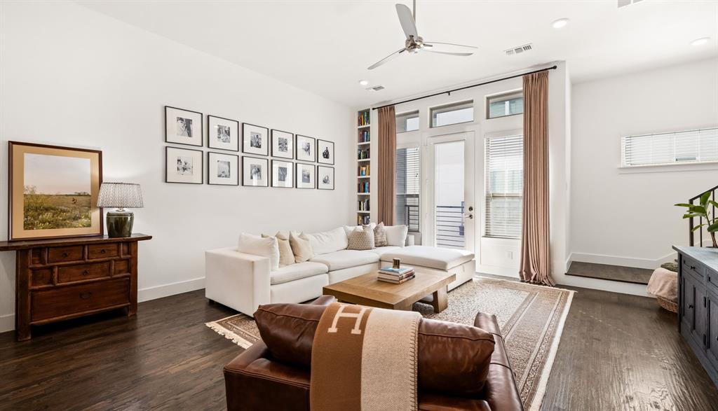 Roseland Condominium - Residential