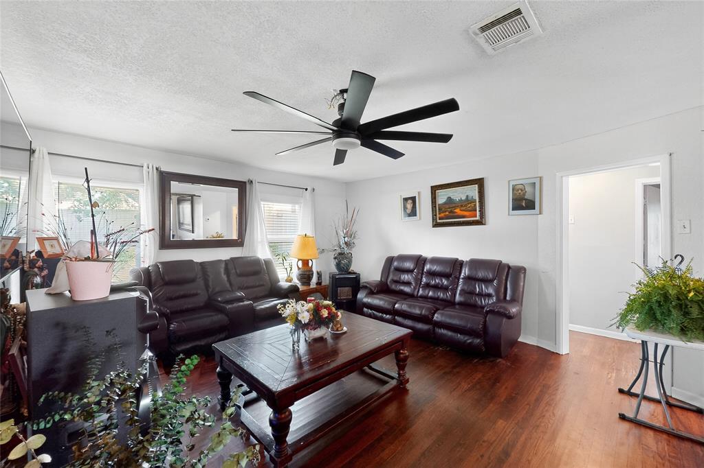 Rowdy Wingate Yates 2nd Addition - Residential