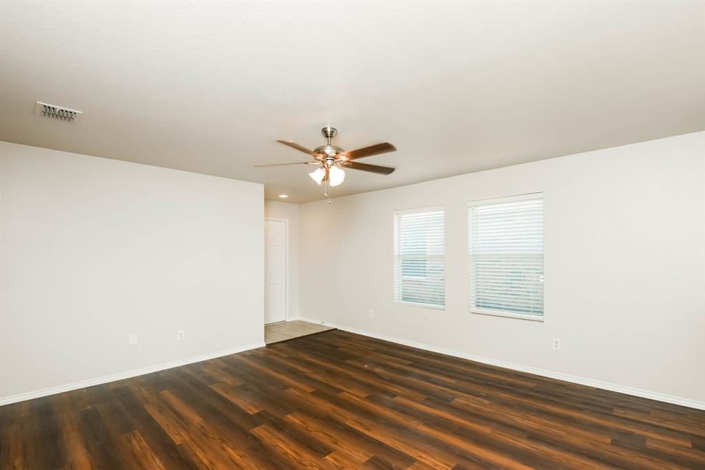 1132 Boxwood Drive