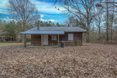 593 Bessie Crow Road Coushatta LA 71019