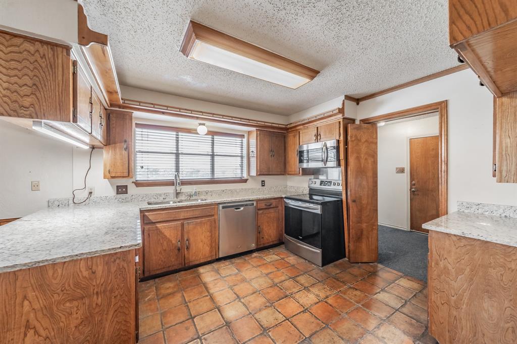 Quail Crest Estates - Residential