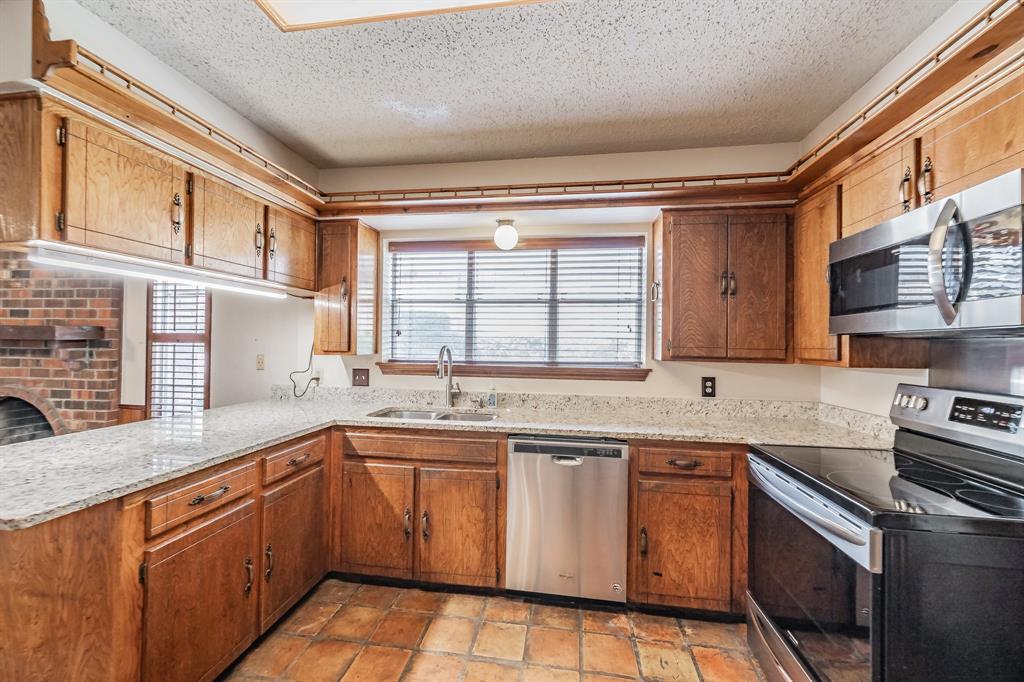 Quail Crest Estates - Residential