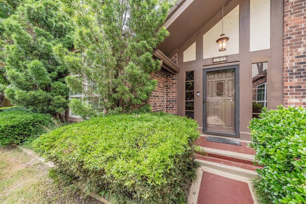 305 Warbler Drive